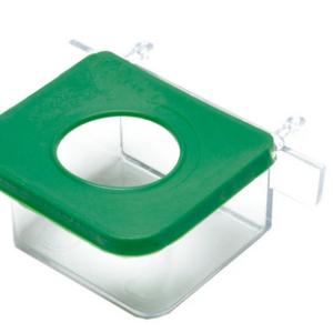 Comedouro Tudo Pet Retangular Com 1 Furo Para Pássaros - Cores Sortidas
