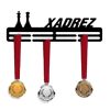 Porta Medalhas Xadrez Preto Suporte MDF Personalizado Ganchos Expositor com Nome