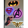 Abajur de parede placa decorativa super heroi simbolo silhueta led rgb luz cada