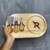 Kit Queijo 4 Peças Personalizado Tábua Faca Garfo Vinho Bar