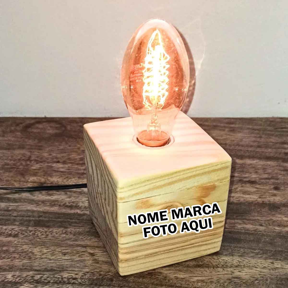 Abajur Cubo Madeira Pinus - Soquete E27 Decoração Personalizado com nome marca logotipo empresa foto arte frase